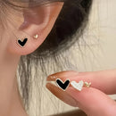 Exquisite Rhinestone Heart-shaped Stud Earrings Elegant and Compact Black Drip Oil Earrings Women's Charm Daily Party Jewelry