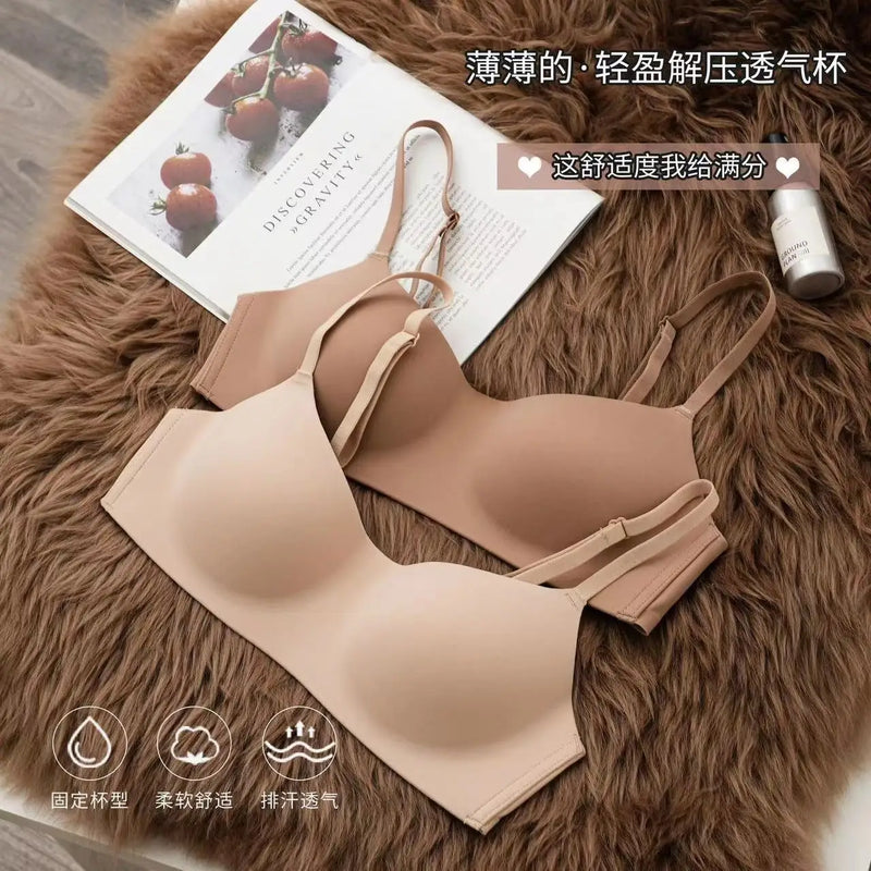 1pcs Girls Seamless One-piece Type Bra Adolescent Ultrathin Push-up Bra Tube Top Female No Steel Ring Underwear Student Bralette