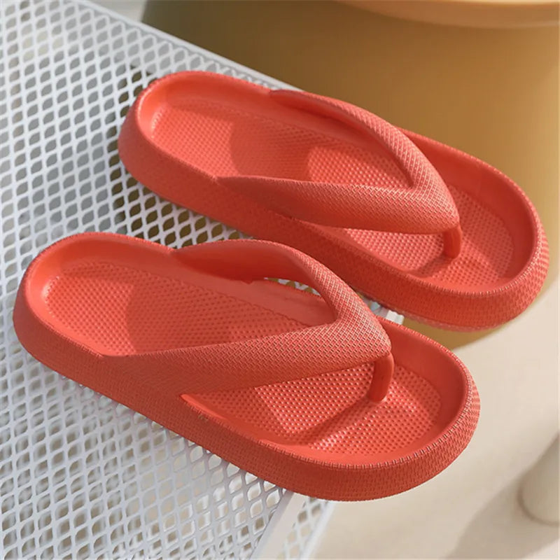 Soft Sole Platform Flip Flops Women 2025 Summer Beach Non Slip Cloud Slippers Woman Thick Sole Clip Toe Bathroom Slides Sandals